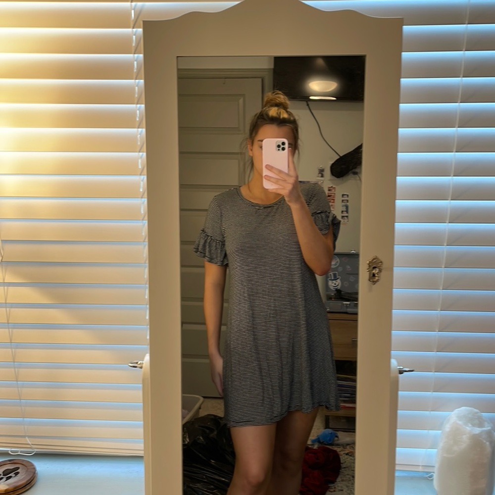 Black and White Stripped T-shirt dress